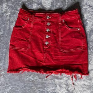 GUESS *lightly worn Los Angeles Red Mini skirt